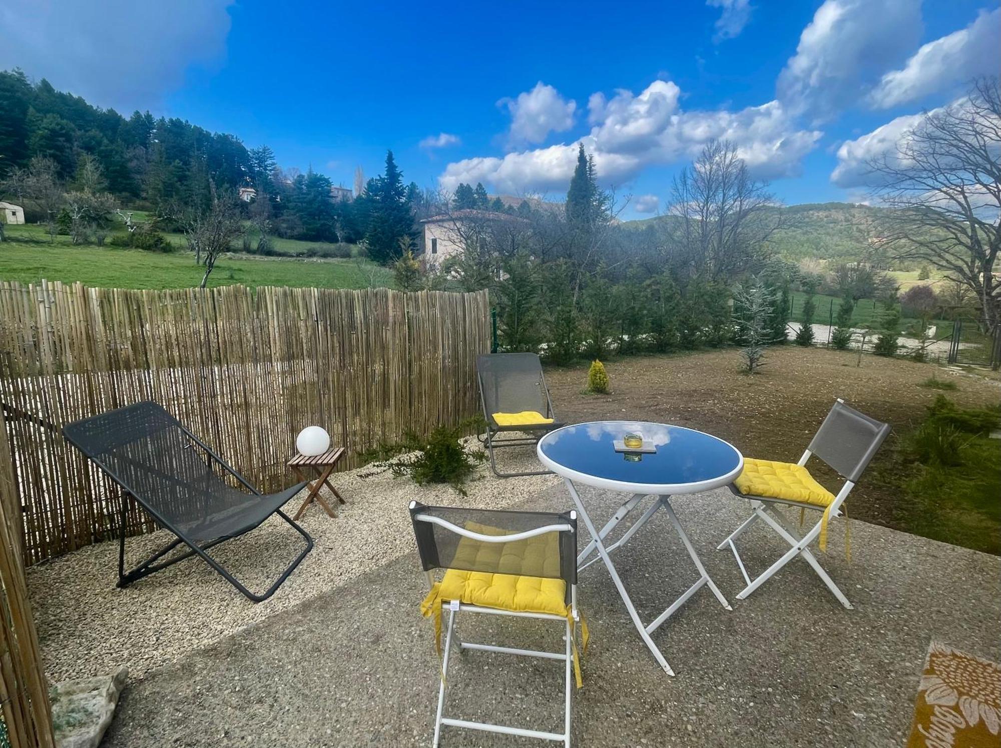 Gites Roc N' Vol Au Coeur Du Verdon La Palud-sur-Verdon Exterior photo